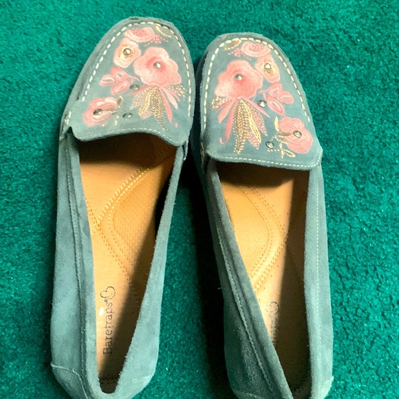 Baretraps new shoes without tag and without box size 11 - Picture 1 of 4